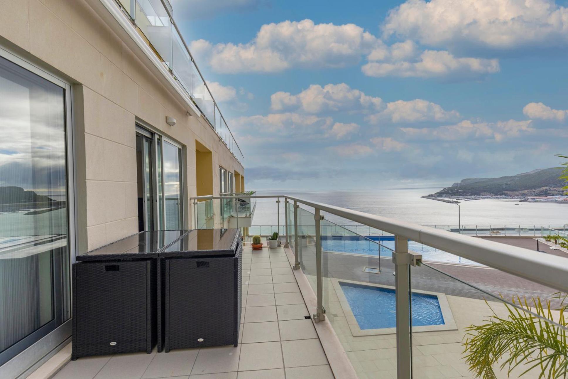 Cliffs Apartment - Astonishing View Over Sesimbra Bay By Trip2Portugal Luaran gambar